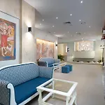 Sentido Bellevue מלון