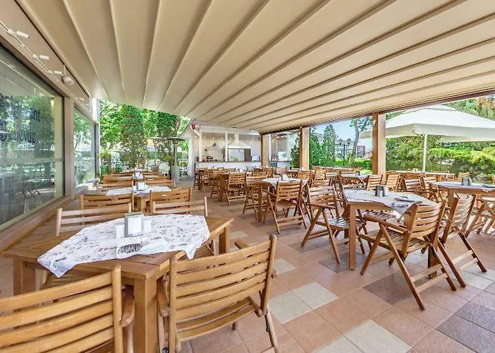 Sentido Bellevue 4* Napospart