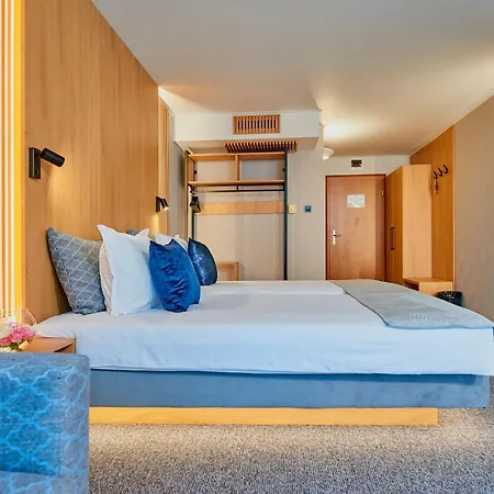 Sentido Bellevue Хотел